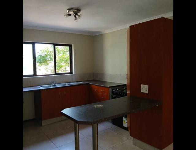 2 BEDROOM APARTMENT FOR SALE IN MONTCLAIR